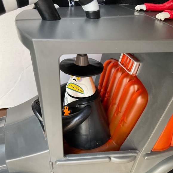 Disney nightmare before Christmas popcorn bucket - Picture 4 of 4